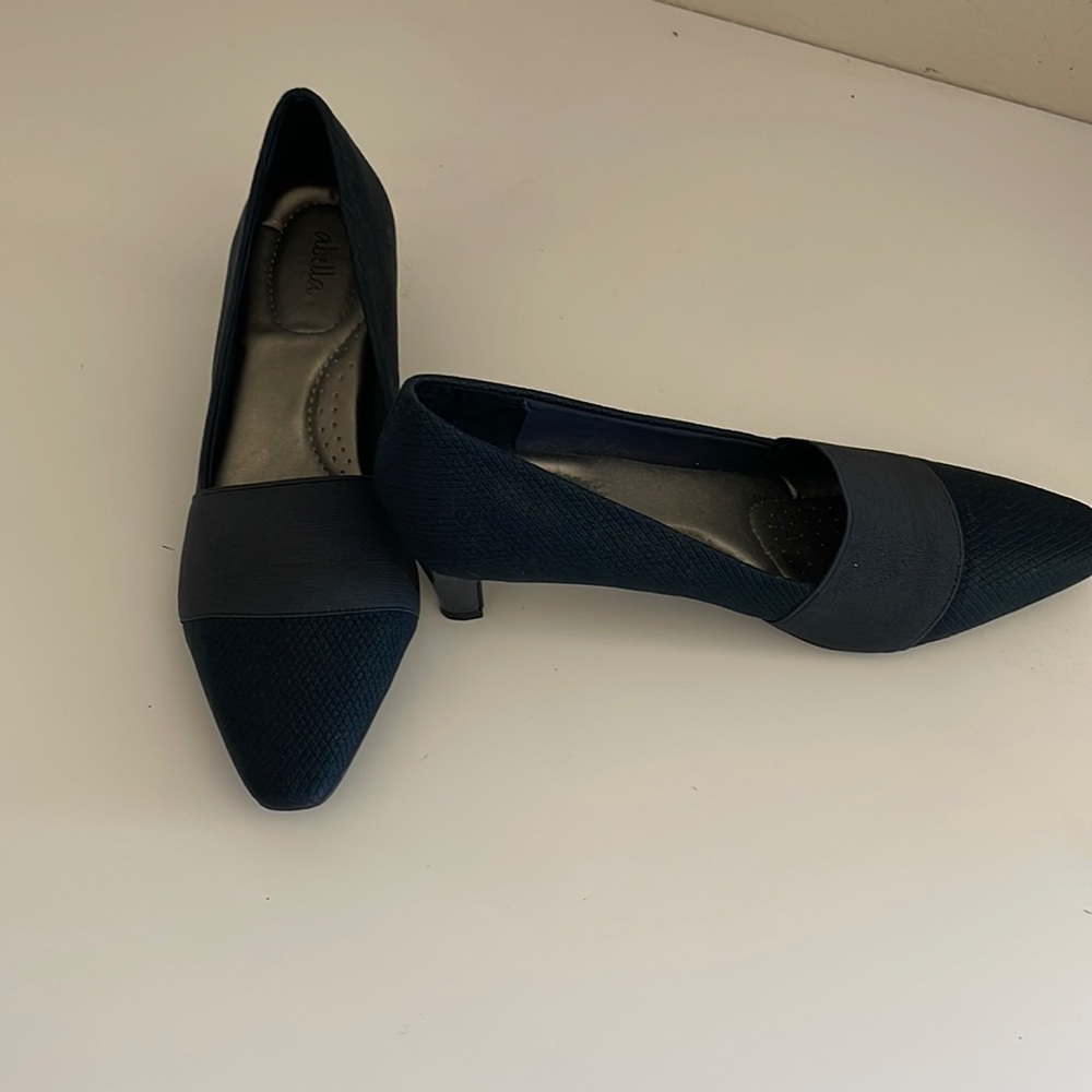 Navy Abella heels